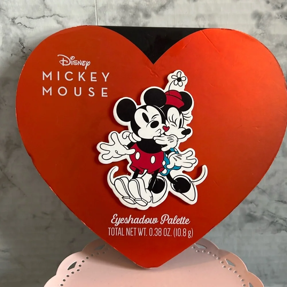 Disney Mickey Mouse 12 Eyeshadow Palette byโ Taste Beauty NWOT 0.38 oz. - Picture 1 of 3